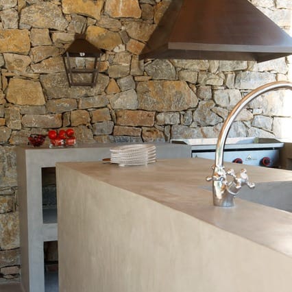 Buitenbar Betonlook afwerking